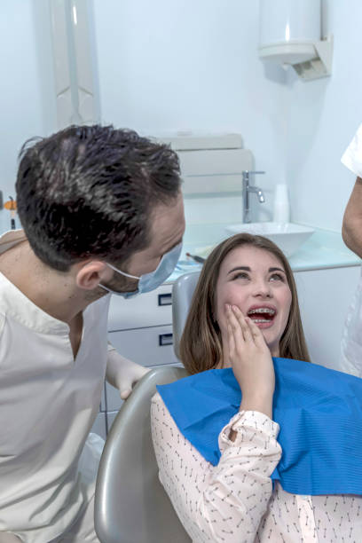 Best Emergency Wisdom Tooth Extraction in Macon, MO